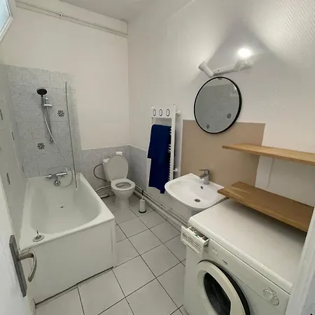 Appartement Grand T2 - Coeur De *